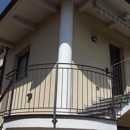 Yellow House Cir 12040 Cassano Magnago エクステリア 写真